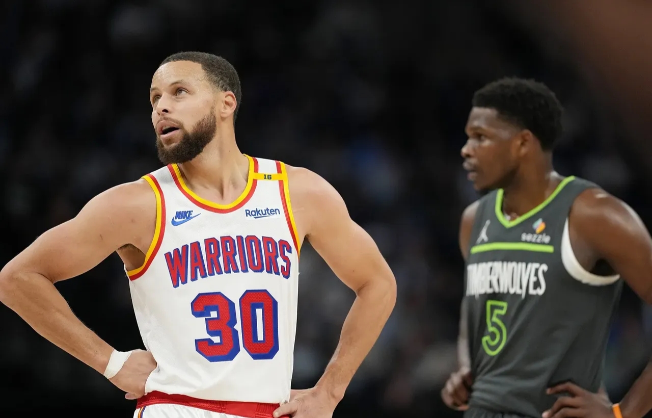 加时末段孟菲斯灰熊备战NBA总决赛；手感冰凉细节曝光；信心回归；赛程密集仍需轮换的简单介绍-真人娱乐